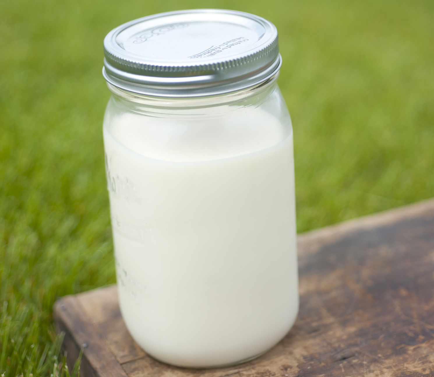 The raw milk debate continues in Idaho with many dairy farms producing unpasteurized milk.