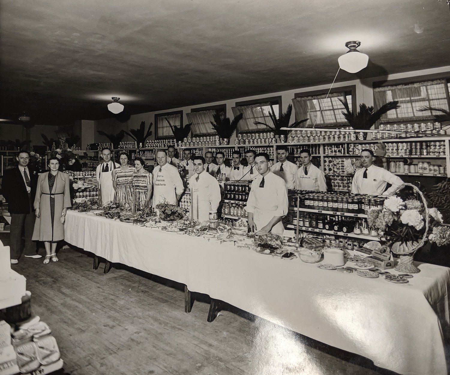 The history of small, local groceries in Boise, Idaho.